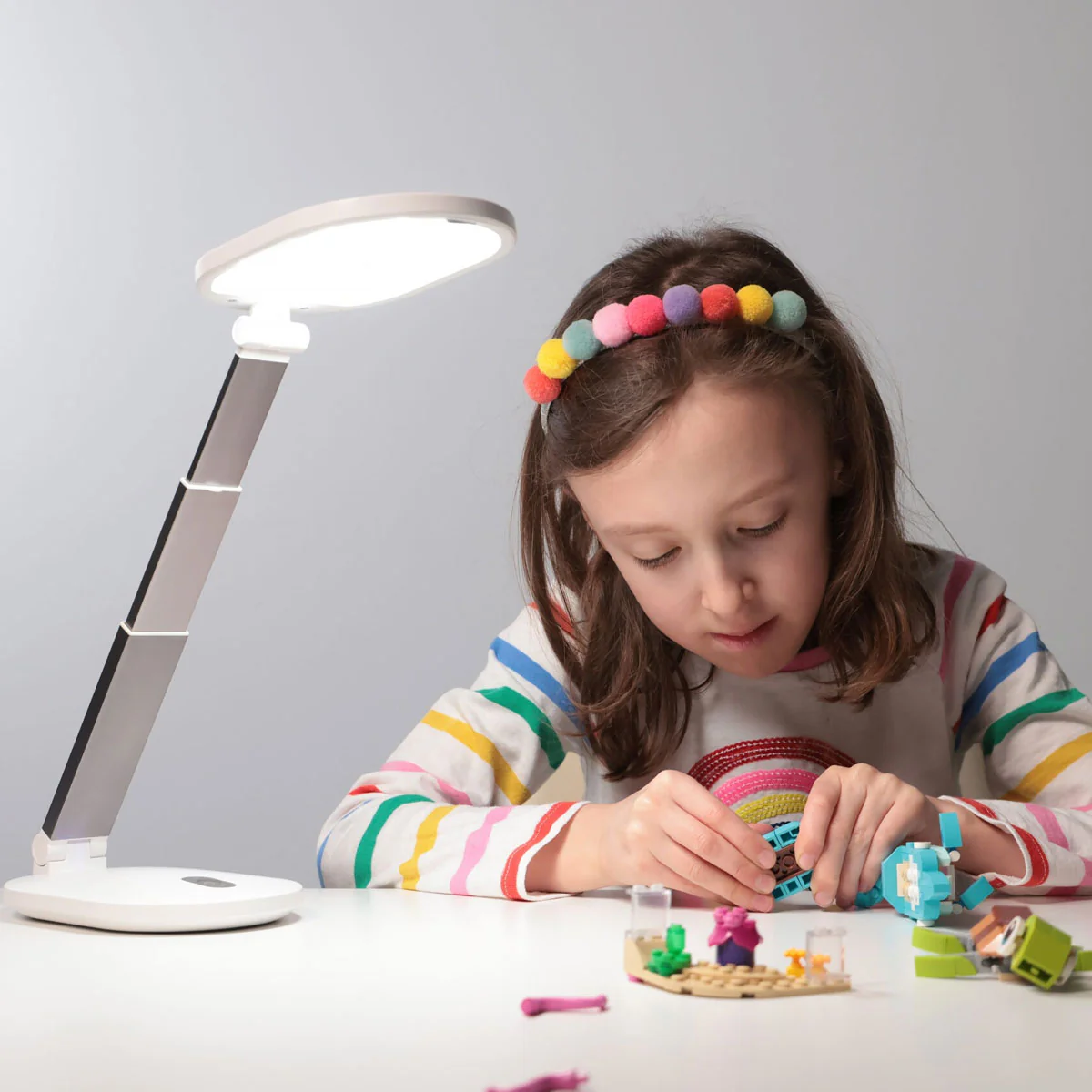 Daylight Foldi Go Portable Lamp - Image 5