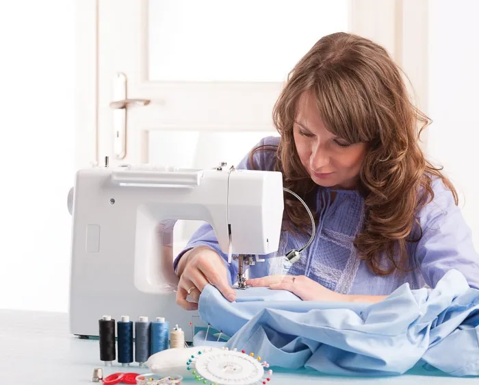 Daylight Sewing Machine Lamp - Image 5