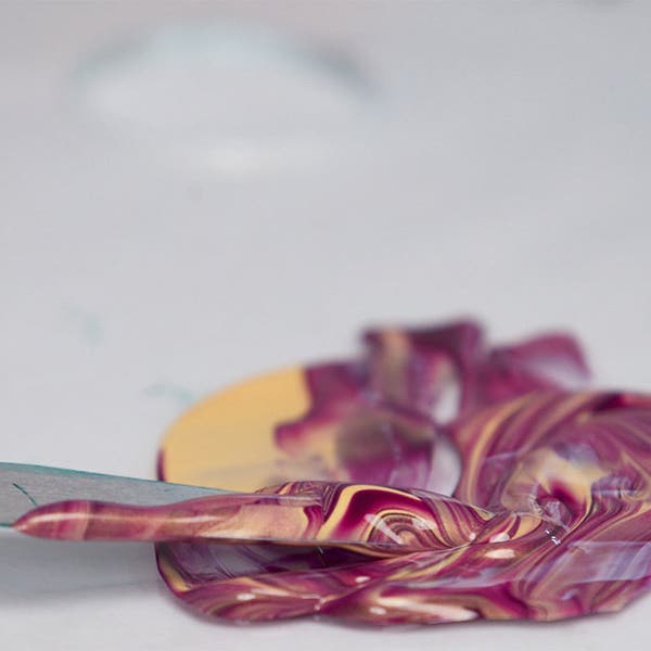 Liquitex Gold Metallic Medium - Image 4