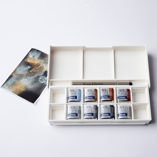 Winsor & Newton Cotman Half Pan Watercolour Pocket Set (Metallic) - Image 2